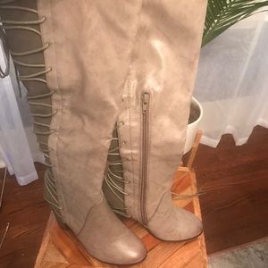 Shoedazzle high to the knee heeled boot